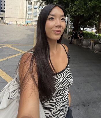 Full leaked Eatingalonediaries private onlyfans photo