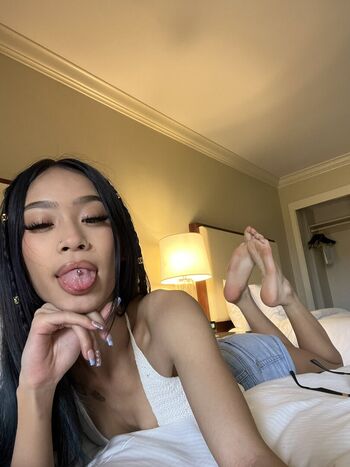 Full leaked Feet up private onlyfans photo